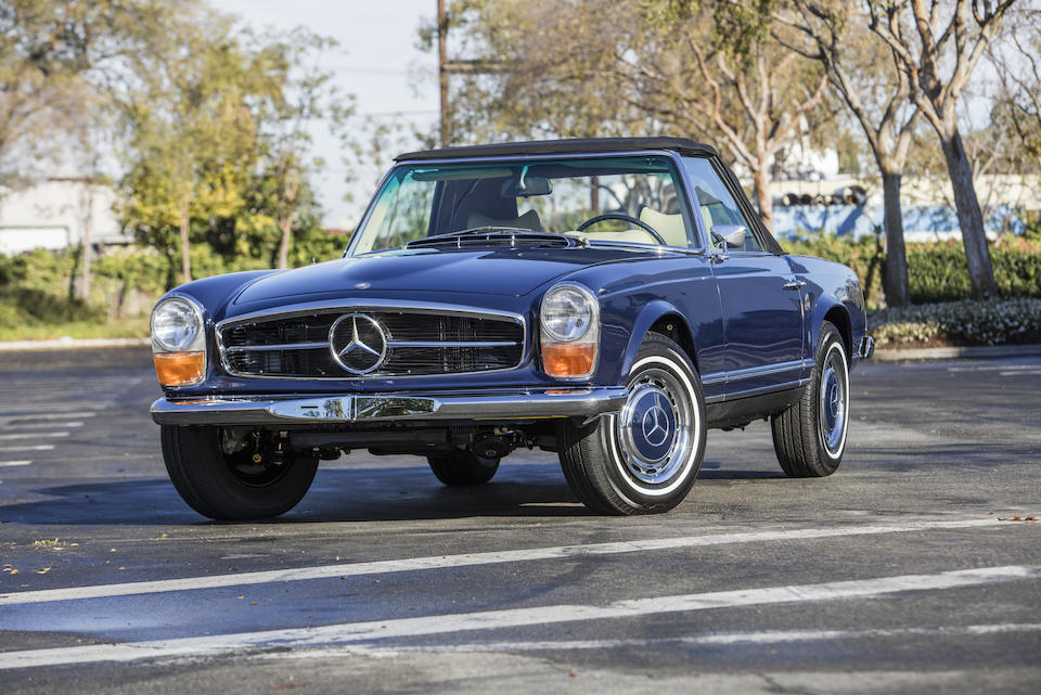 <B>1969  Mercedes-Benz  280SL</B><br />  Chassis no. 113044.12.009120<br /> Engine no. 130983.12.005788