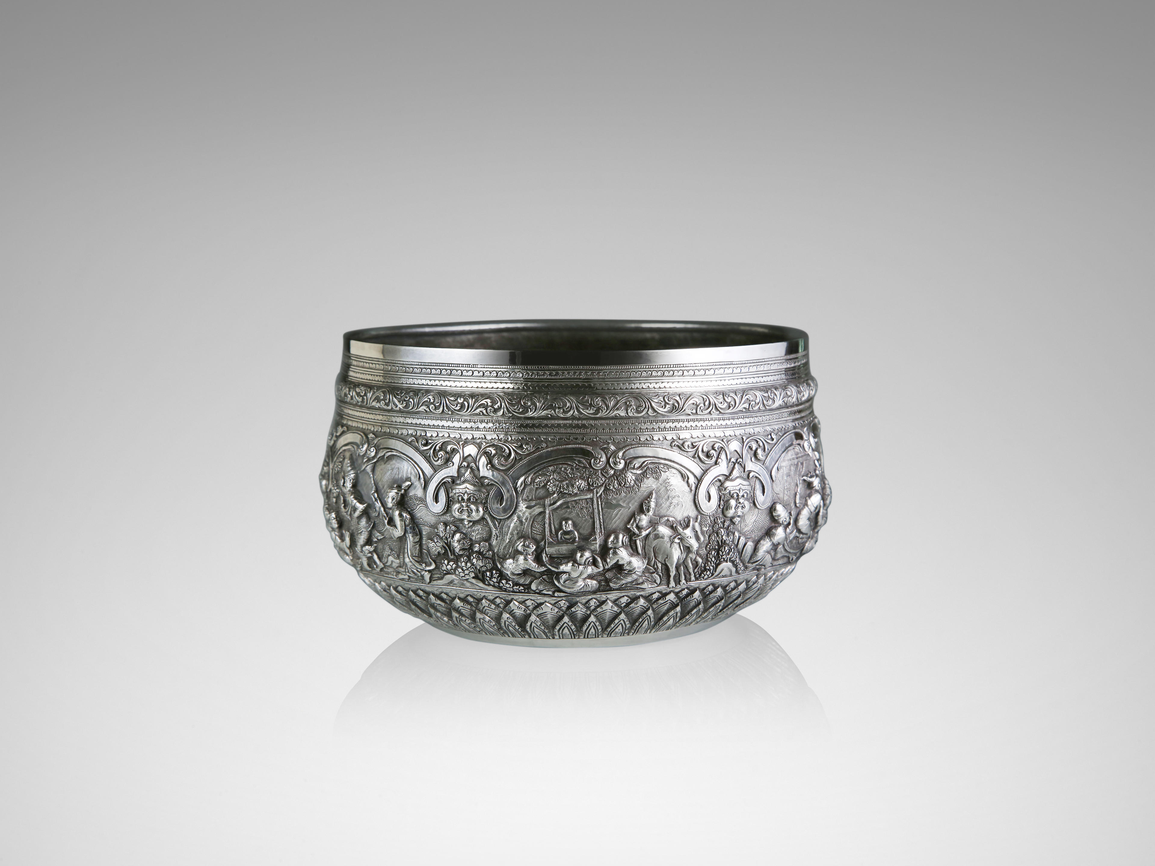 A SILVER OFFERING BOWL ATTRIBUTED TO MAUNG YIN MAUNG LOWER BURMA (MYANMAR), CIRCA 1905
