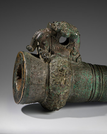 A RARE ARCHAIC BRONZE HANDLE FOR A BELL, YONG Eastern Zhou dynasty, 6th-5th century B.C. image 3