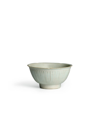 A RARE SILVER-FORM YINGQING FOOTED BOWL Southern Song dynasty (1127-1279) image 2