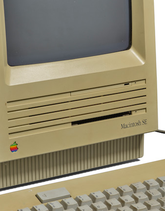 A MACINTOSH USED BY STEVE JOBS AT NEXT, INC. Macintosh SE Computer, Cupertino, CA, Apple Computer, late 1987, image 2
