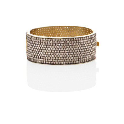 A SILVER-TOPPED GOLD AND DIAMOND HINGED BRACELET image 3