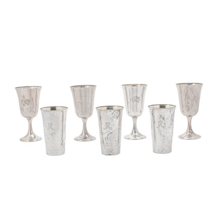 TWENTY-FOUR AMERICAN STERLING SILVER DRINKING VESSELS by various makers image 1