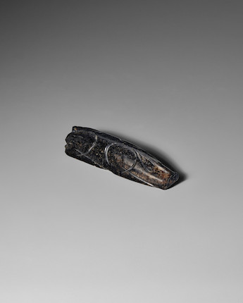 AN ARCHAIC BLACK JADE CARVING OF A PIG Han Dynasty image 2