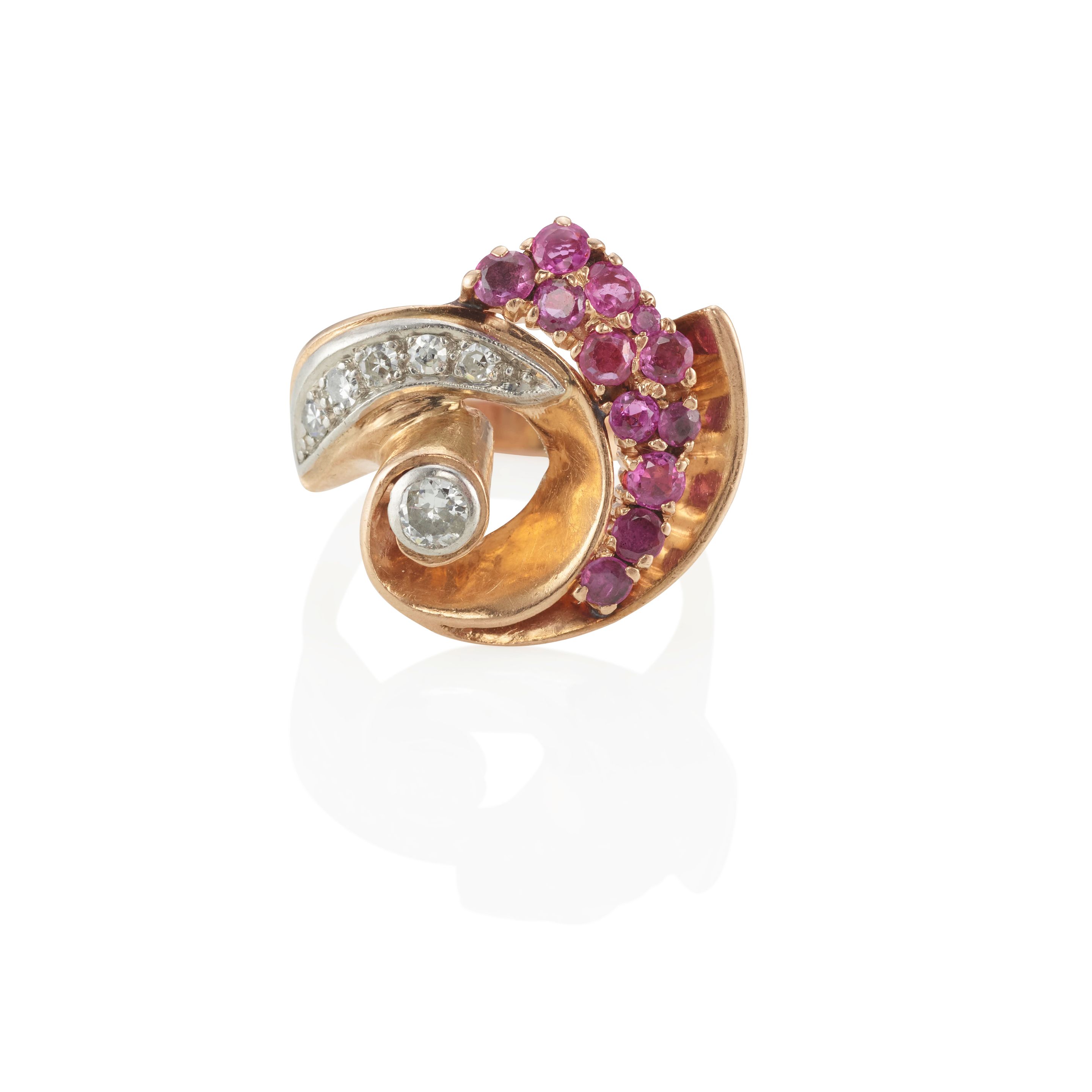 A ROSE GOLD, RUBY AND DIAMOND RING