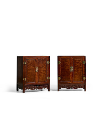 A PAIR OF FINE HUANGHUALI AND HUAMU KANG CABINETS, KANGGUI 17th/18th century (2) image 1