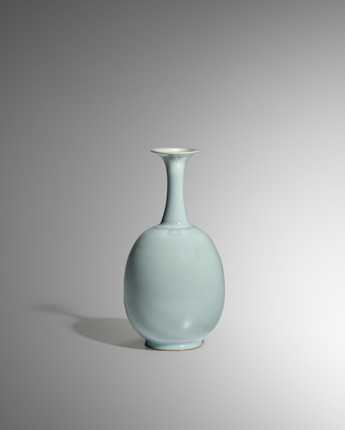 KAWASE SHINOBU (1950-) A Celadon Flower Vase Heisei era (1989-2019), 1989 image 1