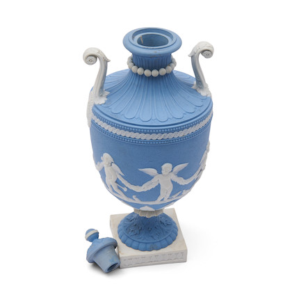 Wedgwood Solid Light Blue Jasper Vase and Cover, England, late 18th century, image 2
