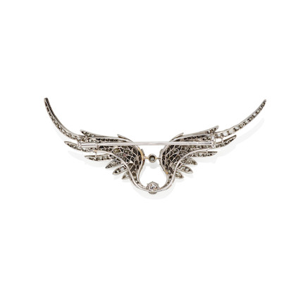 A SILVER-TOPPED GOLD AND DIAMOND WING BROOCH image 2