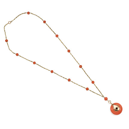 A GOLD, CORAL AND DIAMOND NECKLACE image 3