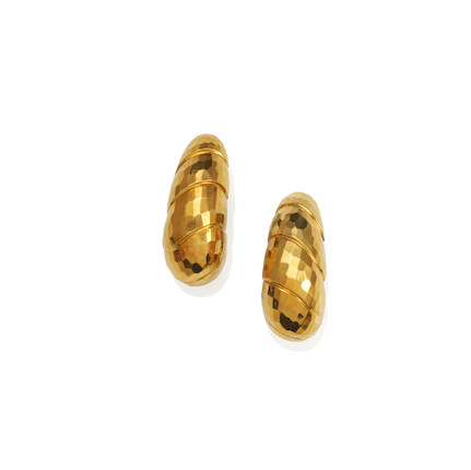 A PAIR OF GOLD EARRINGS image 1