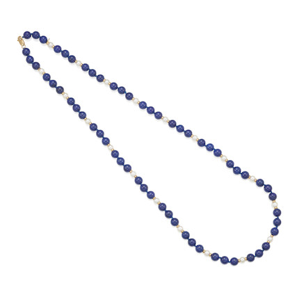 TIFFANY & CO. A GOLD, LAPIS LAZULI AND CULTURED PEARL NECKLACE image 3