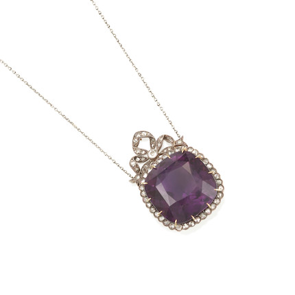 A PLATINUM, GOLD, SILVER-TOPPED GOLD, AMETHYST AND DIAMOND PENDANT NECKLACE image 1