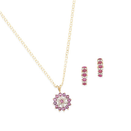 A BI-COLOR GOLD, RUBY, GARNET AND DIAMOND NECKLACE AND A PAIR OF EARRINGS image 1