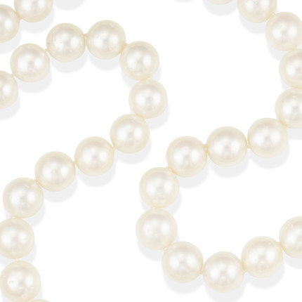AN 18K WHITE GOLD, CULTURED PEARL AND DIAMOND NECKLACE image 2