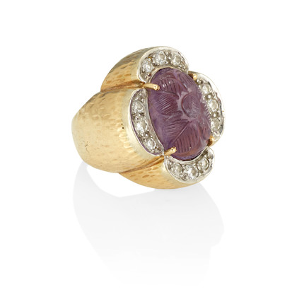 A 14K GOLD, DIAMOND AND AMETHYST RING image 2