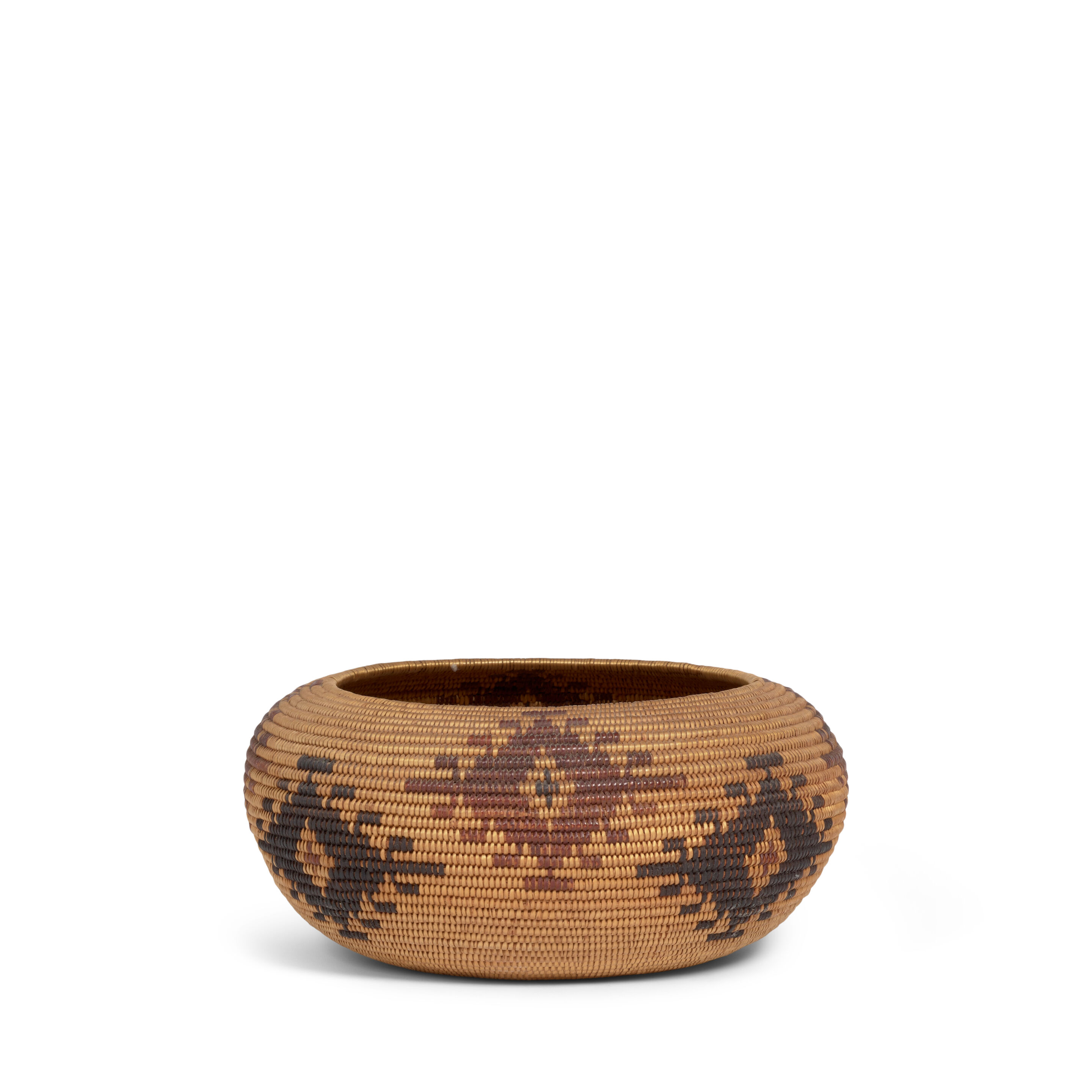 A Maidu polychrome basket